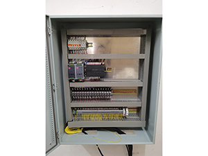 隧道内区域控制器（PLC）